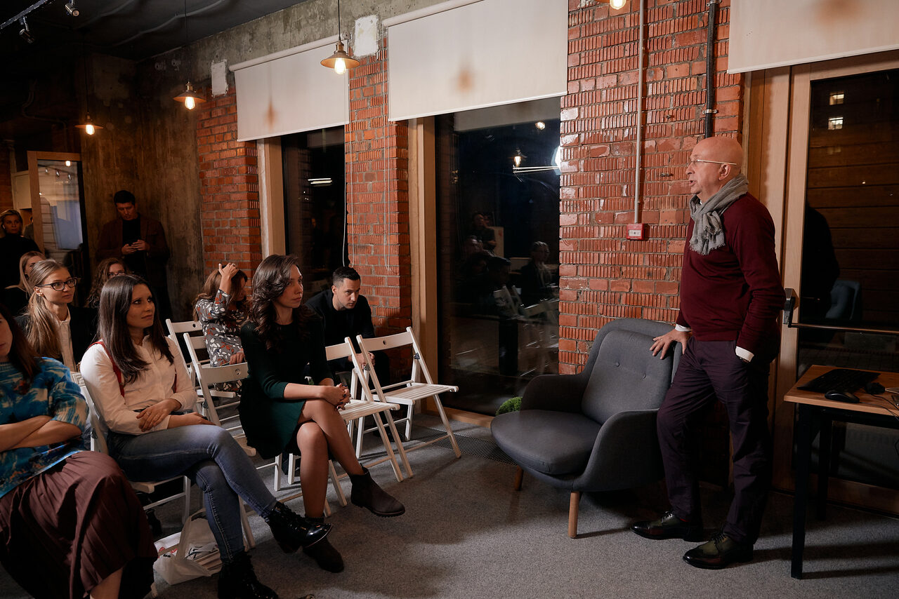 Арендовать Лофт для творческих вечеров, корпоративов и презентаций