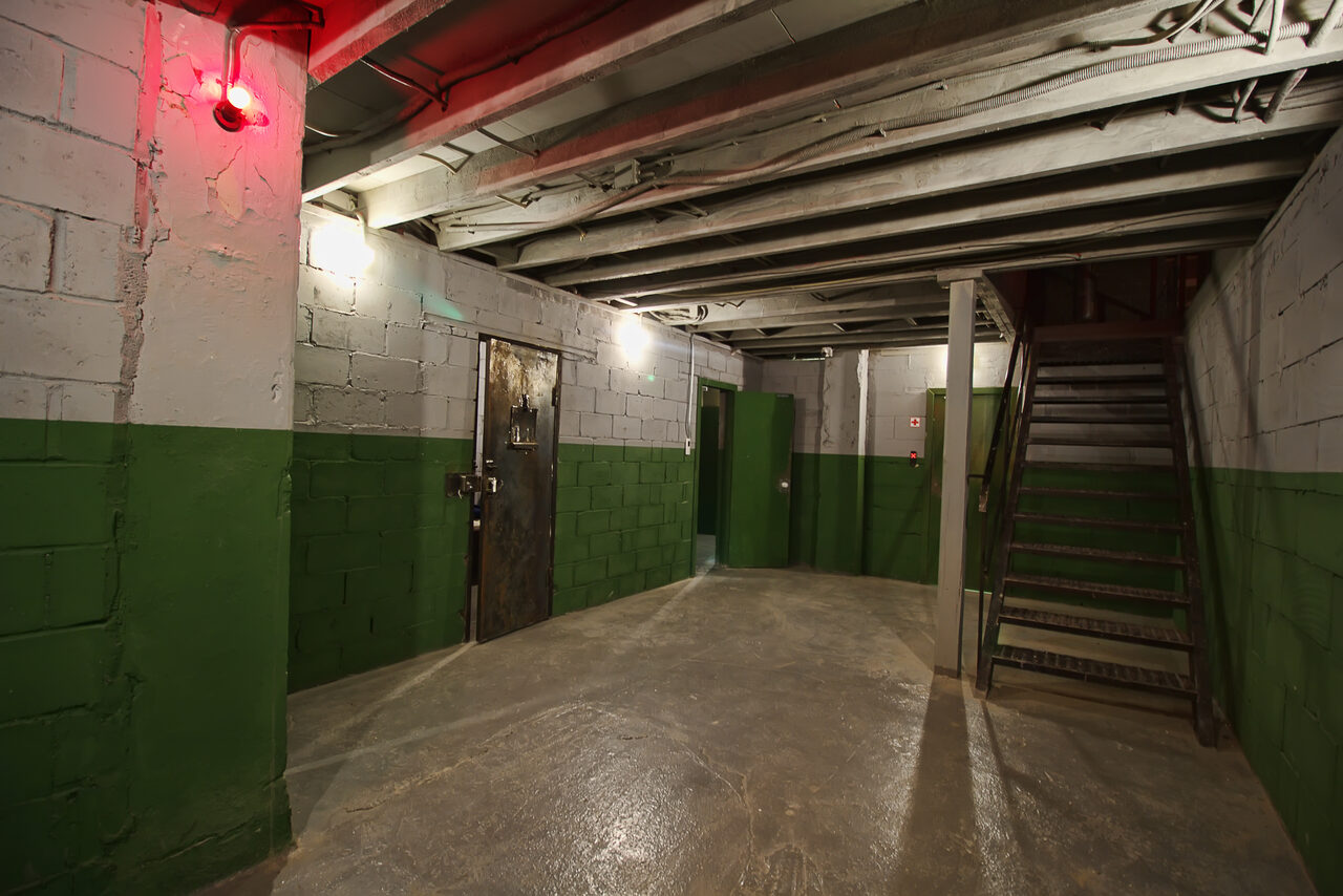 Арендовать  Loft quest for parties and photo sessions