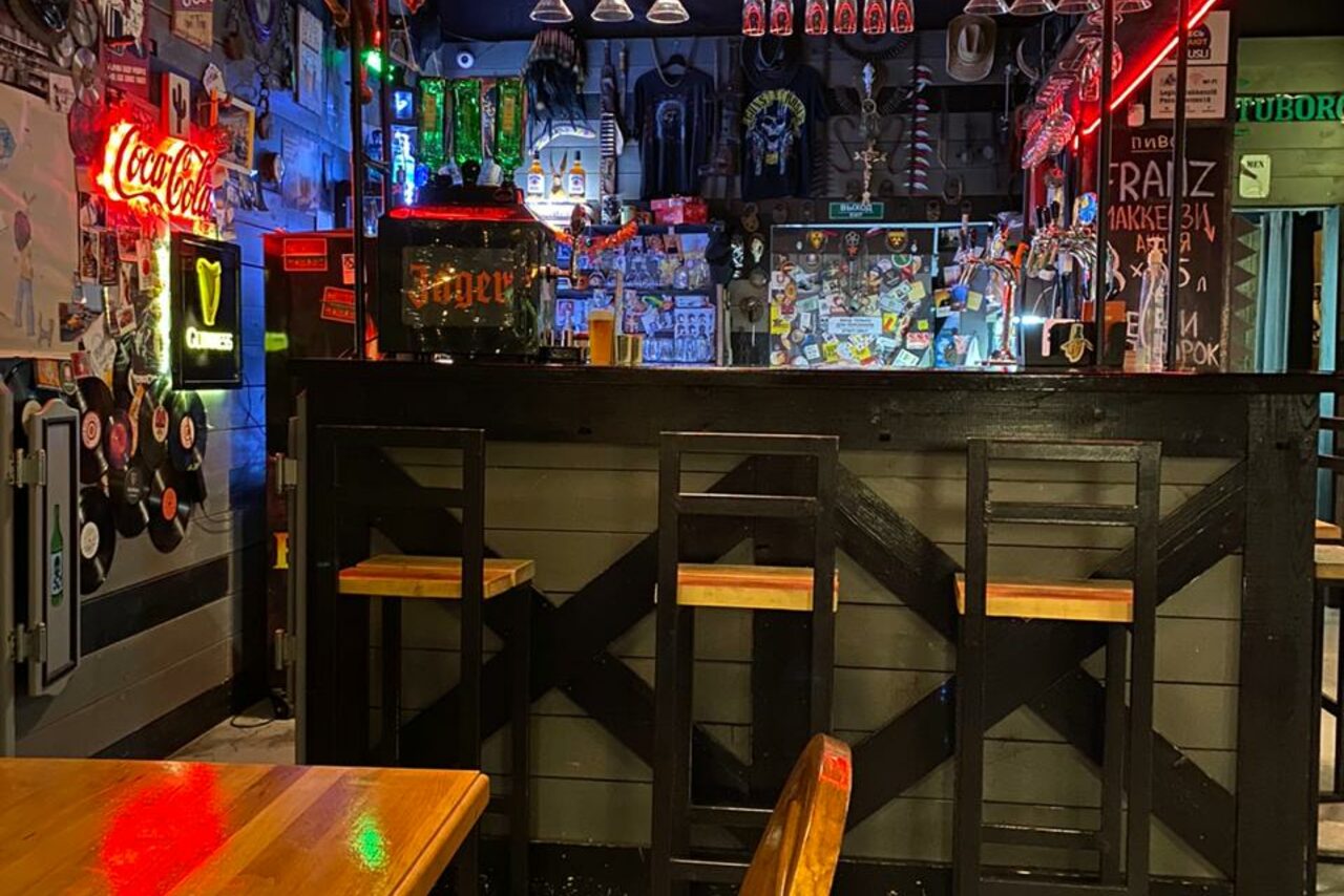 Арендовать Бар под закрытие в стиле дикого запада