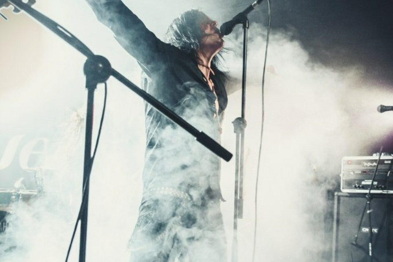 Арендовать Клуб с профессиональным оборудованием и сценой