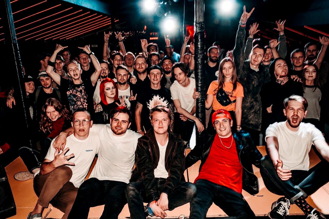 Арендовать Клуб с профессиональным оборудованием и сценой