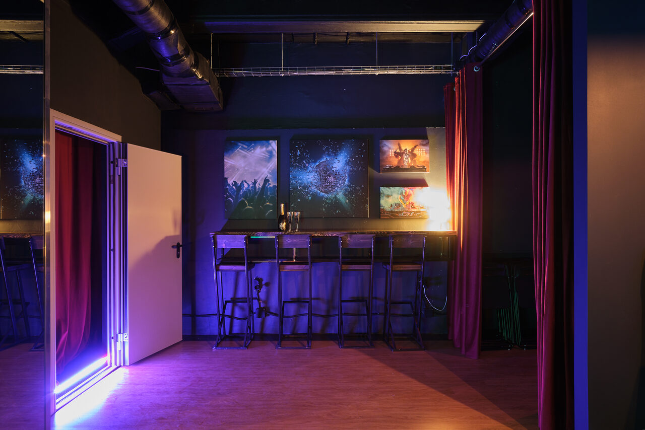 Арендовать Арт-пространство «Красный октябрь»