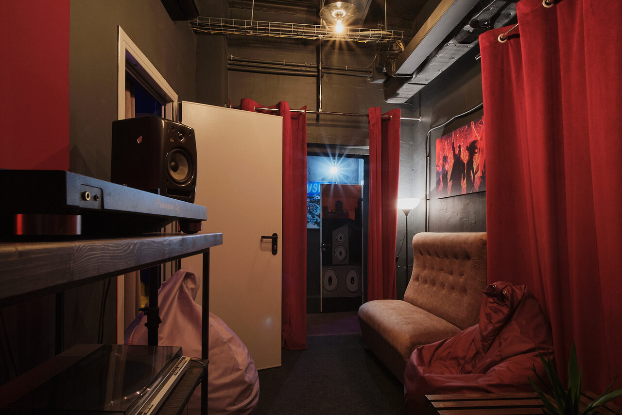 Арендовать Арт-пространство «Красный октябрь»