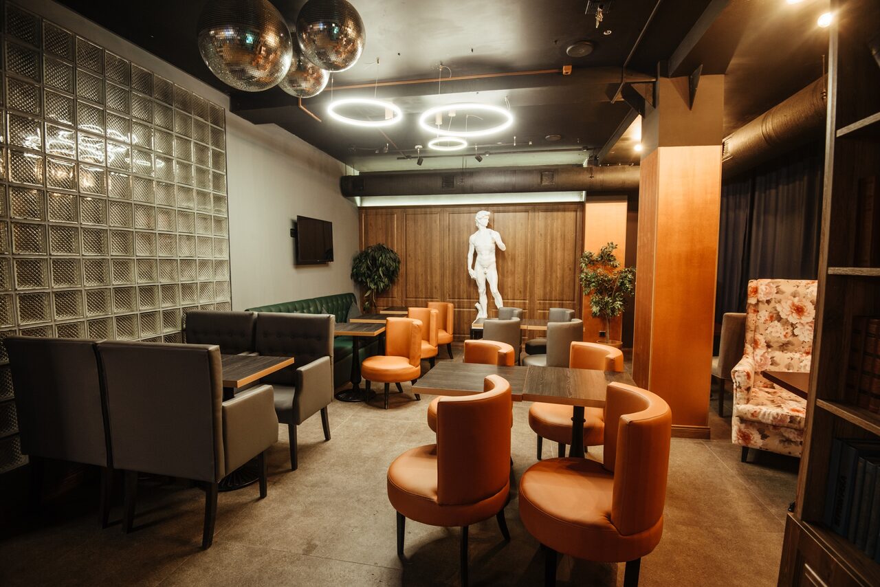 Арендовать Бар АUDITORIUM. Лофт-бар под закрытие в г. Сургут