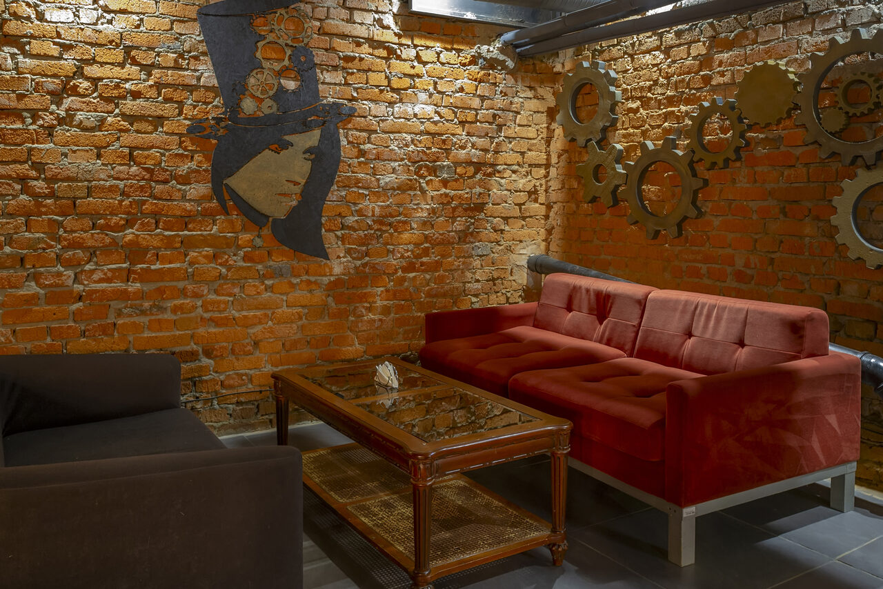 Арендовать Scarface Lounge Novoslobodka Лофт в центре Москвы