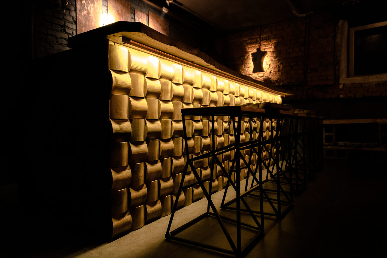 Арендовать Scarface Lounge Novoslobodka Лофт в центре Москвы