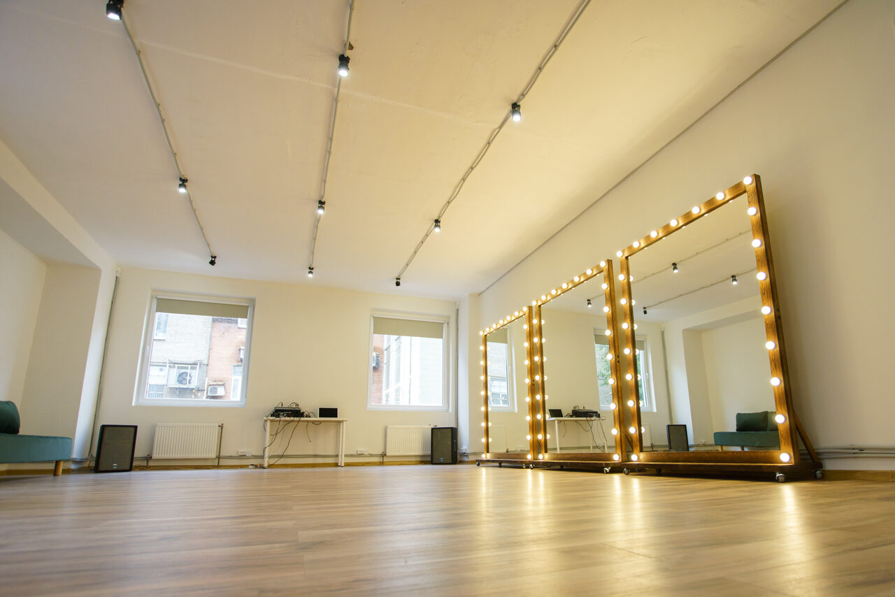 Арендовать Империя Скай Лофт