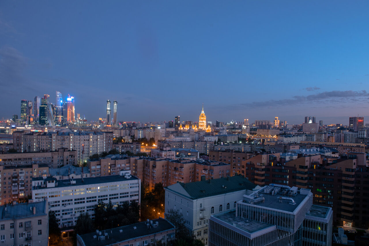 Арендовать One love Крыша в центре Москвы, Арбат