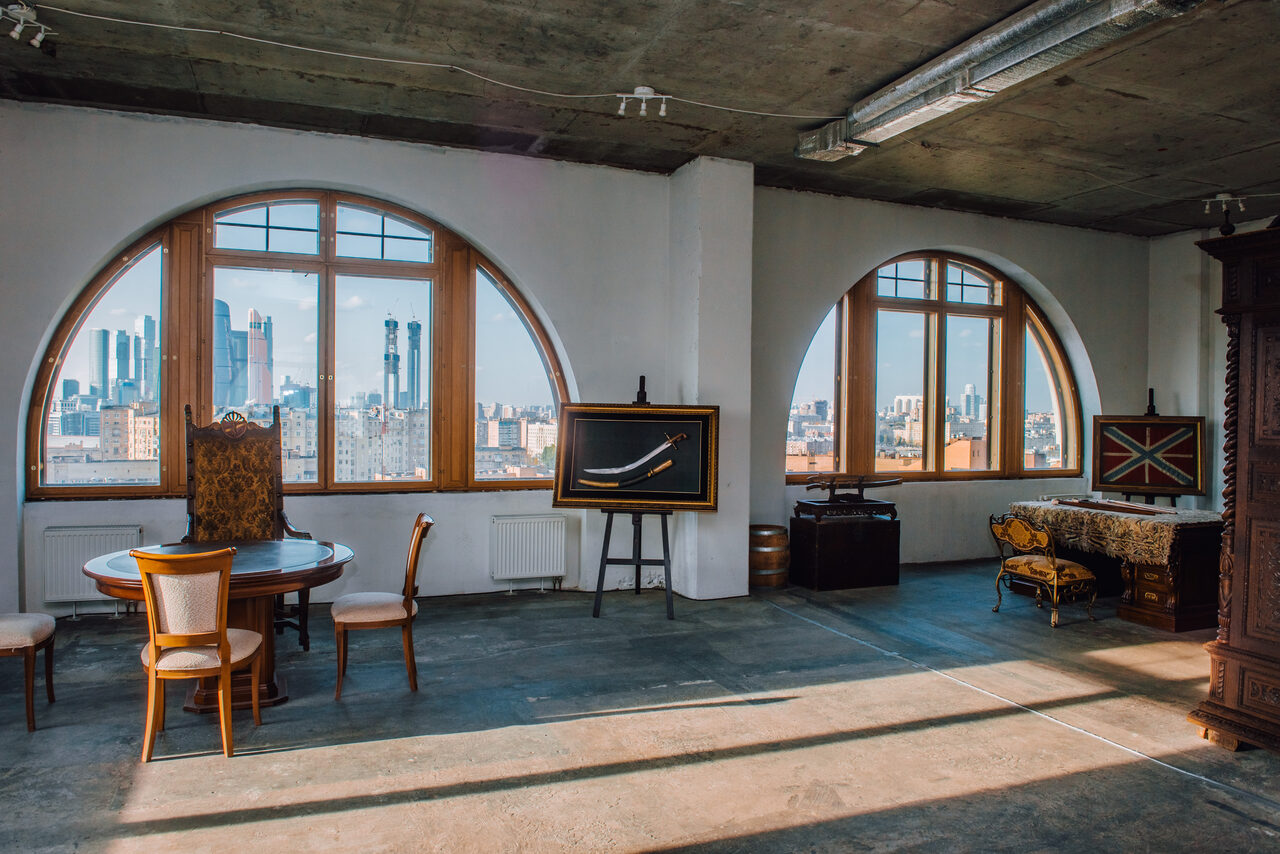 Арендовать One love Крыша в центре Москвы, Арбат