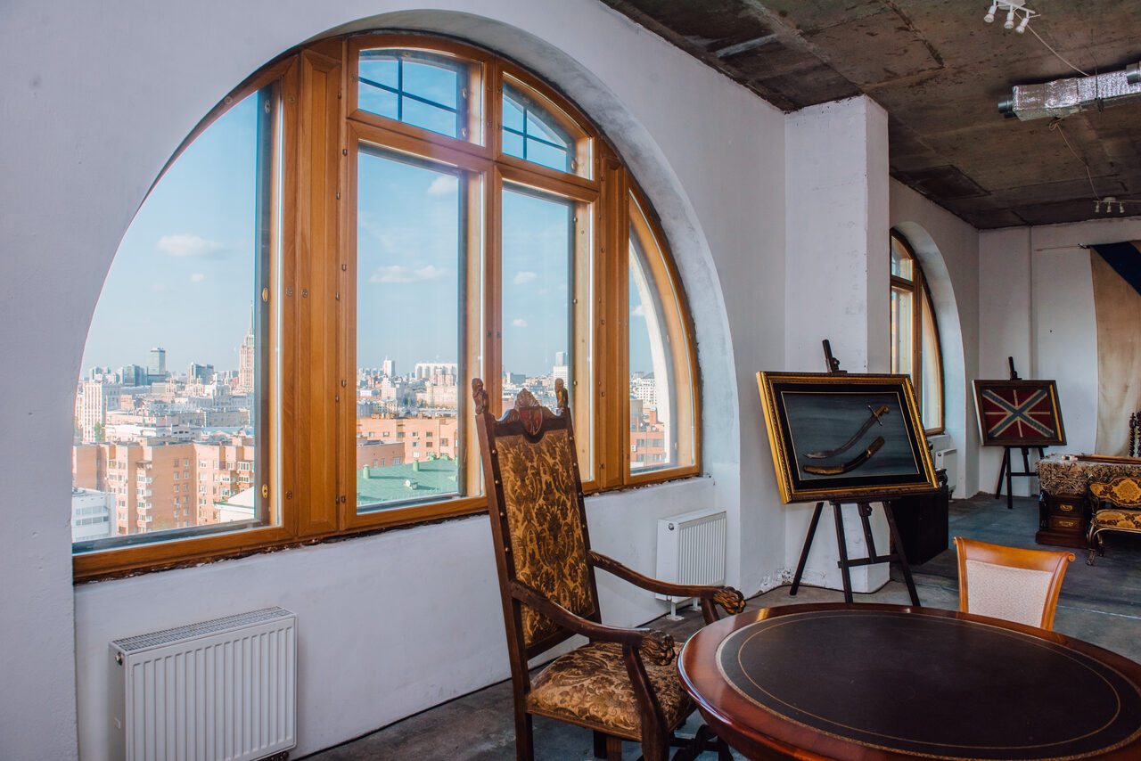 Арендовать One love Крыша в центре Москвы, Арбат