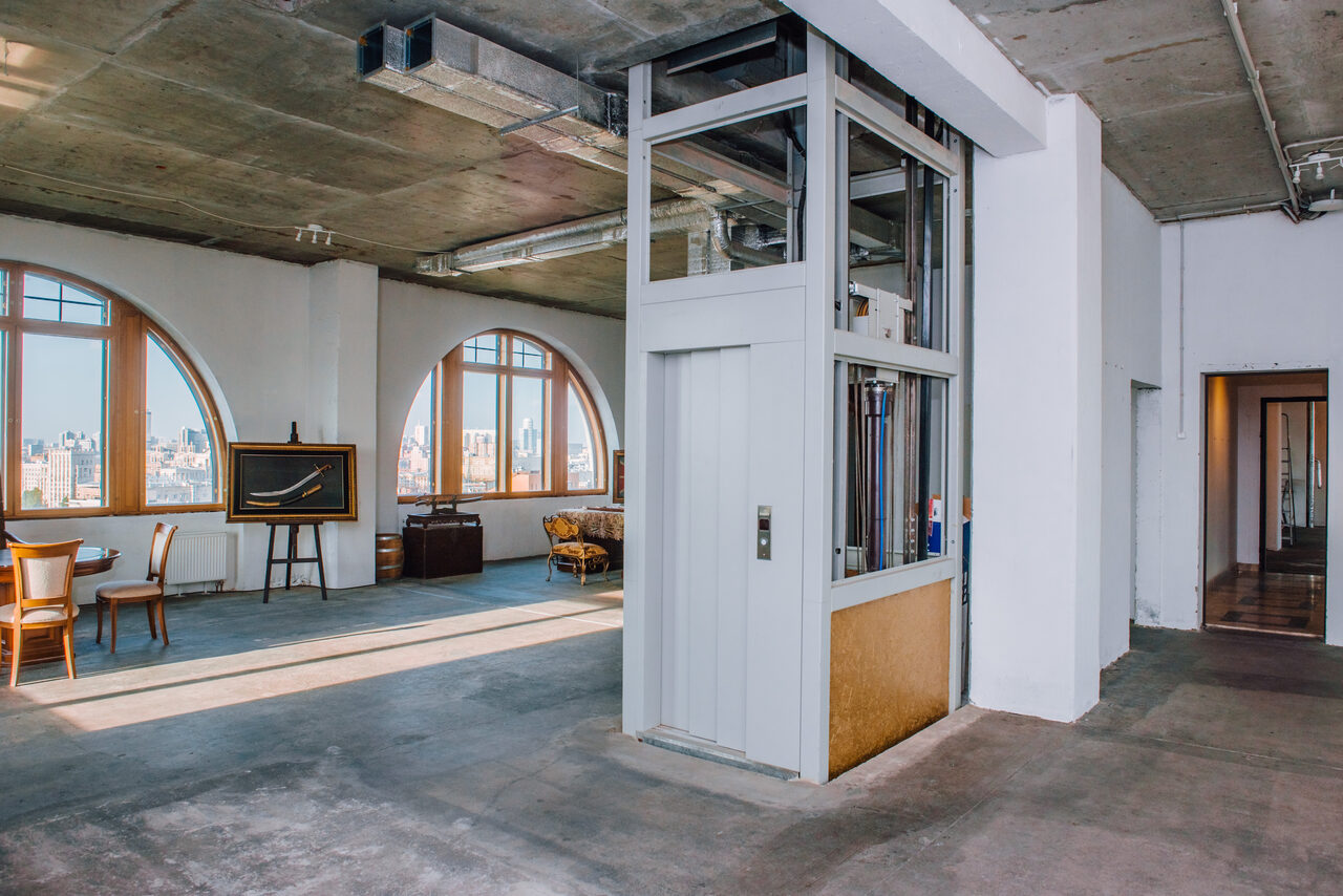 Арендовать One love Крыша в центре Москвы, Арбат