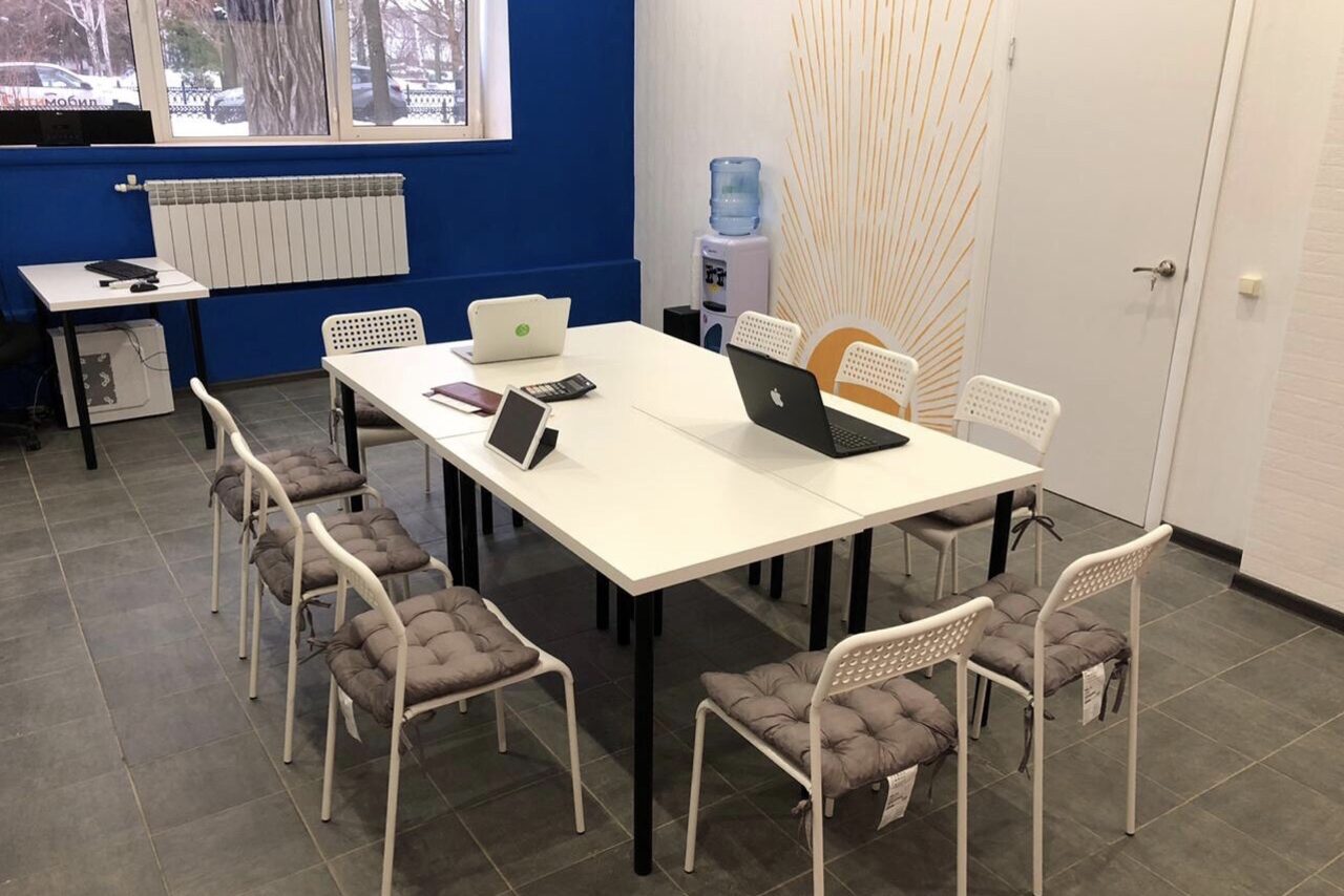 Арендовать Светлый, уютный зал лектория “Be Happy”