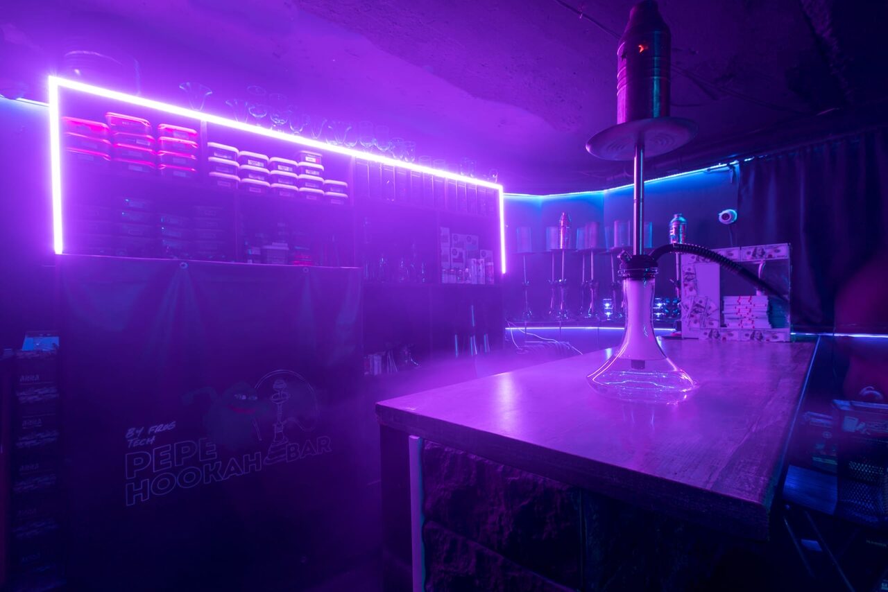 Арендовать Бар-кальянная в центре