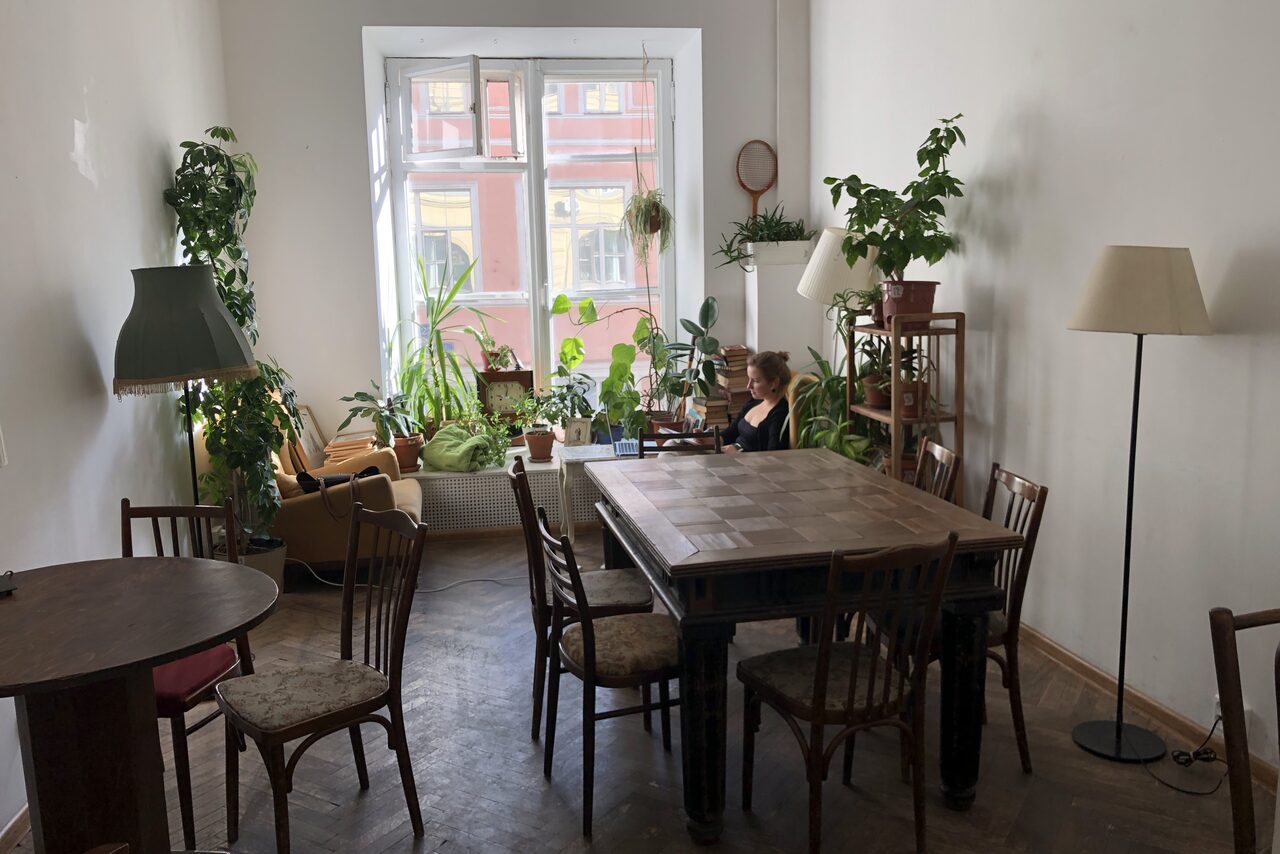 Арендовать Малая гостиная Циферблат 