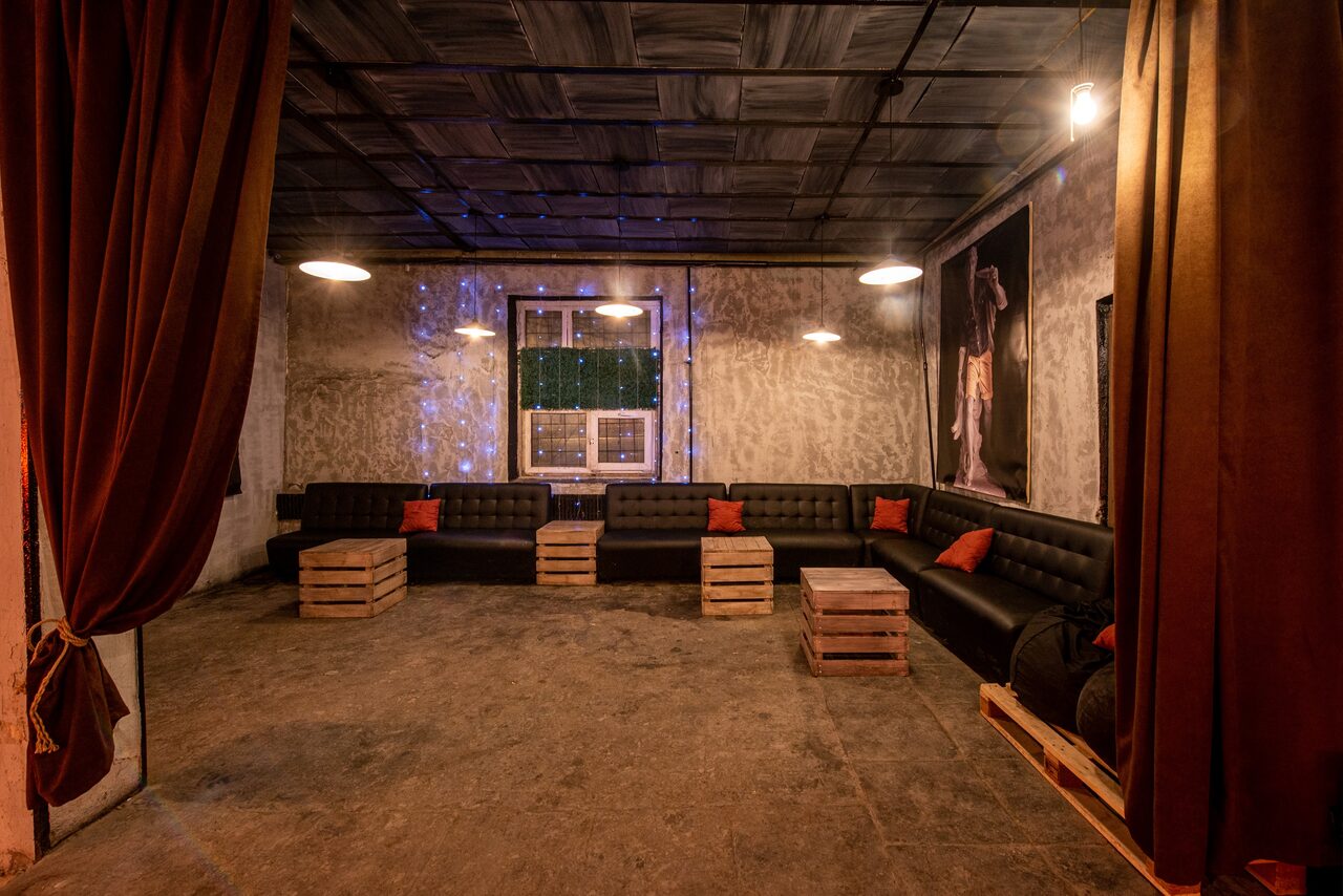 Арендовать Antique design loft
