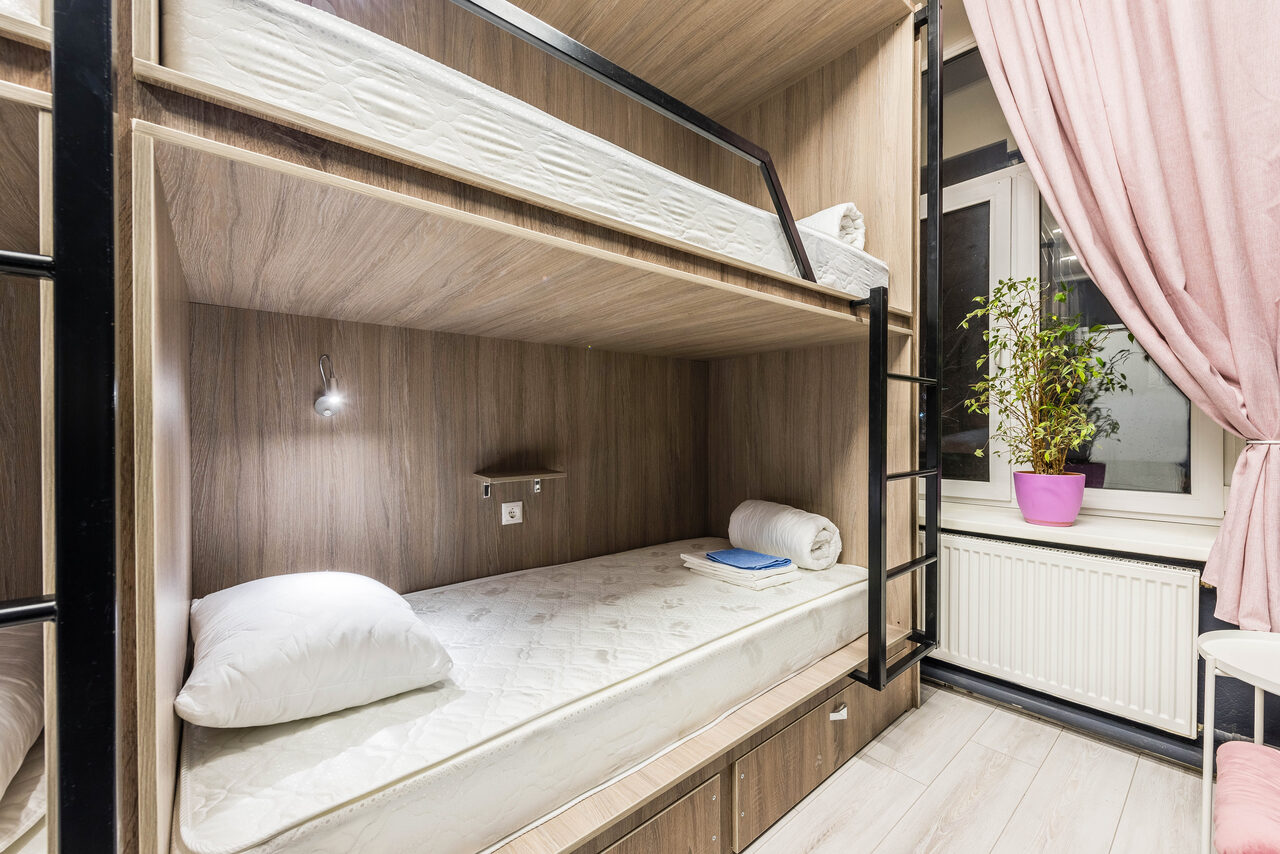 Арендовать Хостелы Рус Театральная