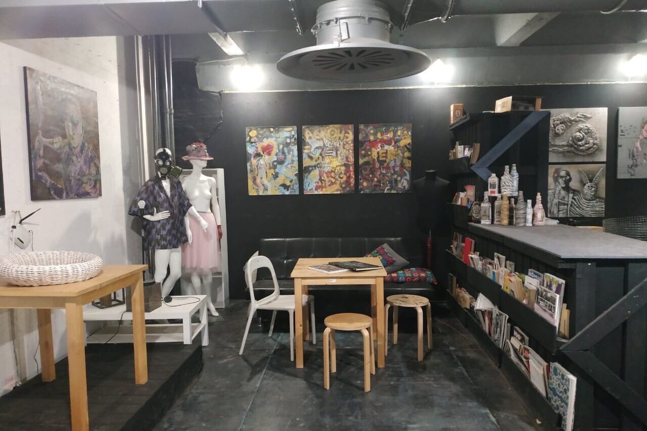 Арендовать BLACK PANTHER ARENA Двухэтажная творческая мастерская