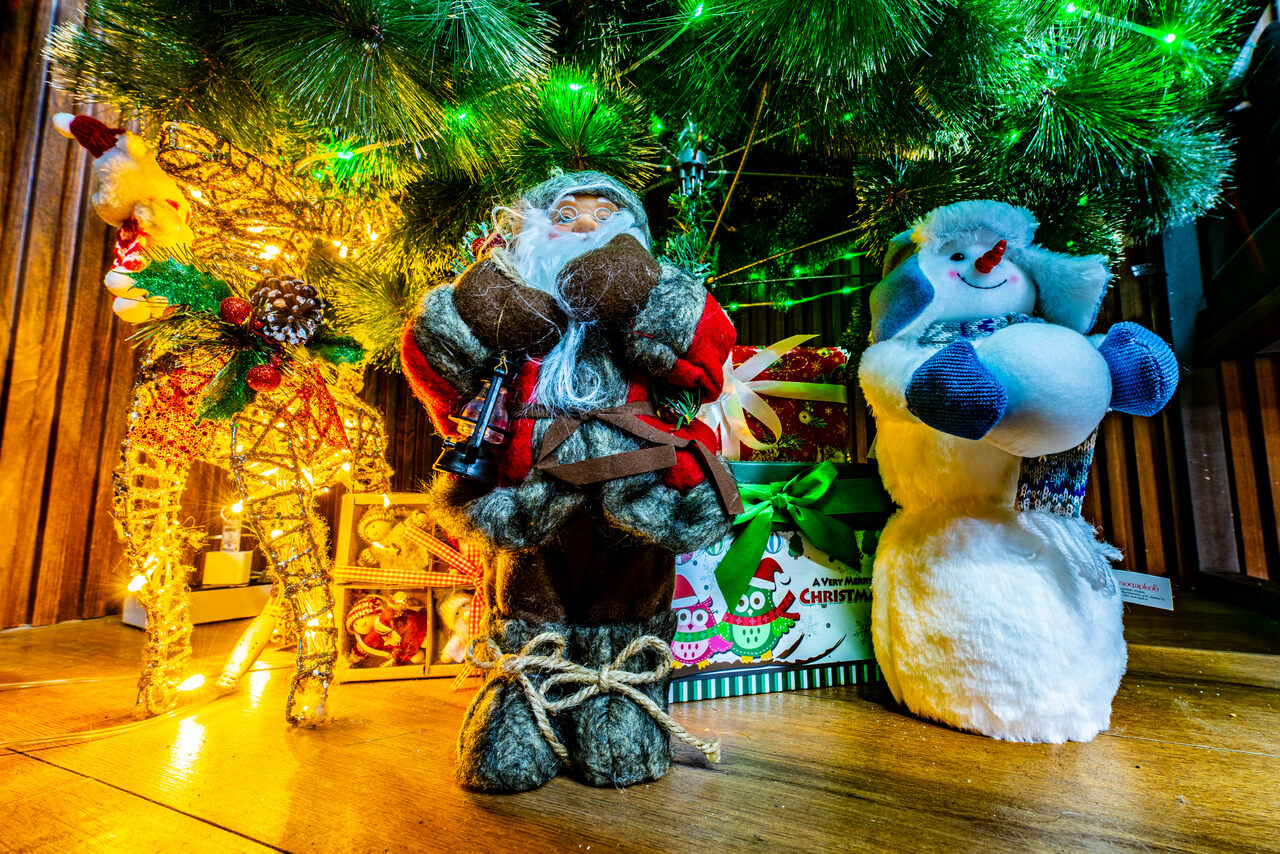 Арендовать Лофт со светомузыкой и настольным теннисом