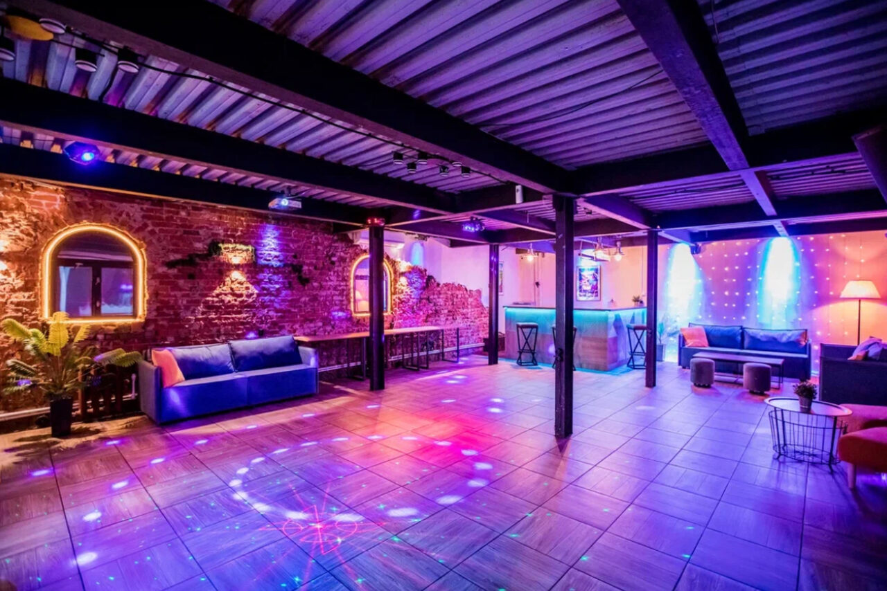 Арендовать Креативное пространство с верандой в Измайловском Кремле