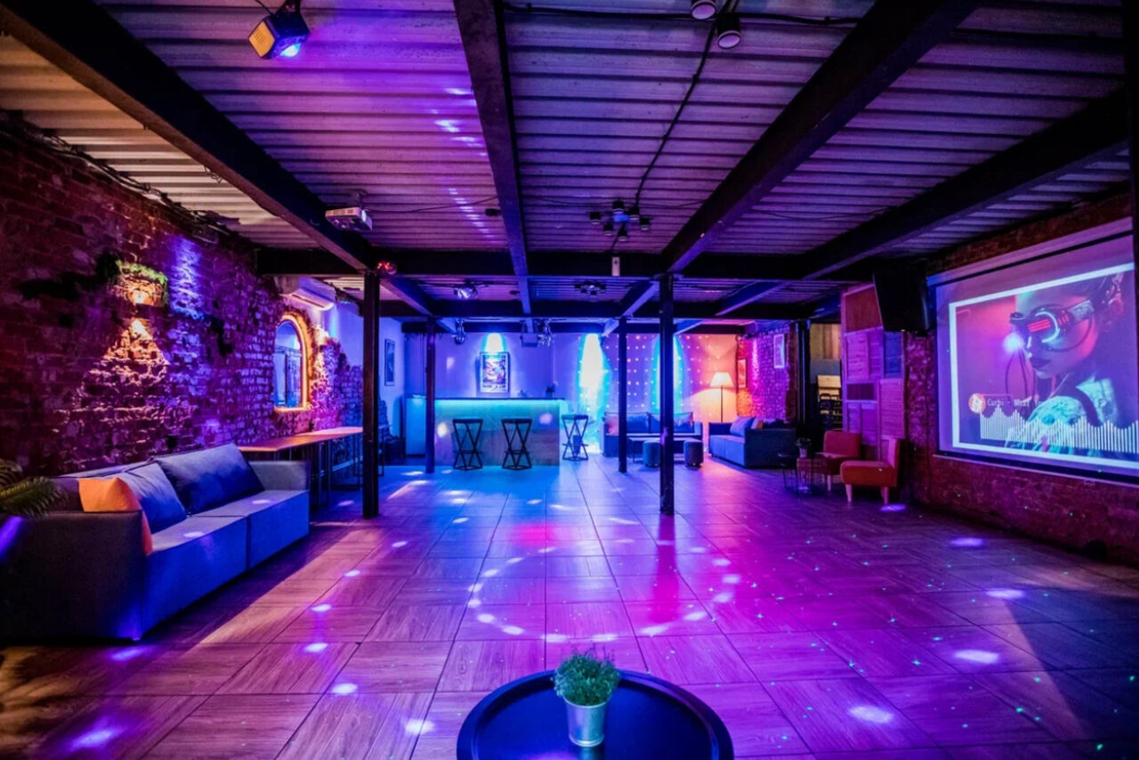 Арендовать Креативное пространство с верандой в Измайловском Кремле