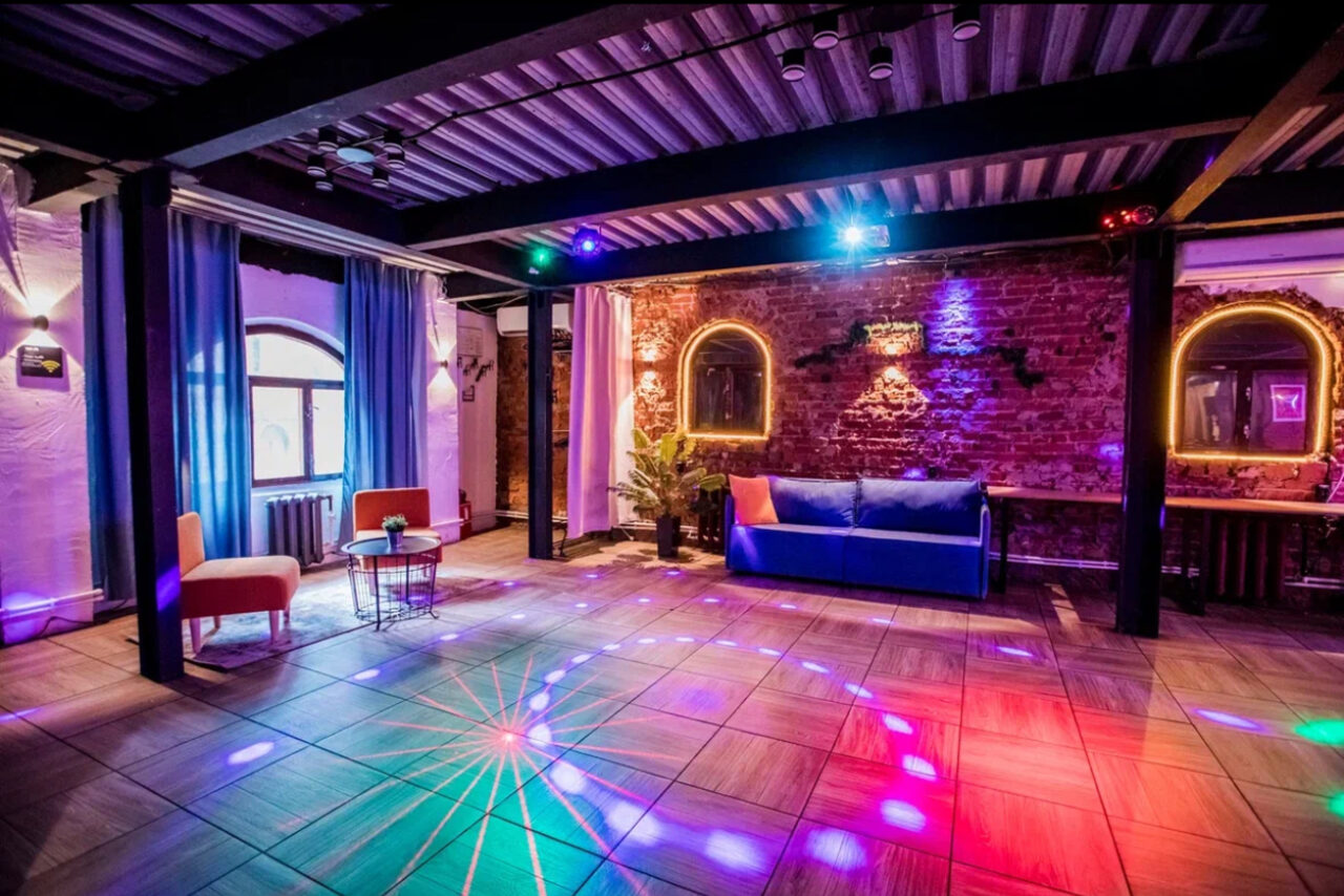 Арендовать Креативное пространство с верандой в Измайловском Кремле