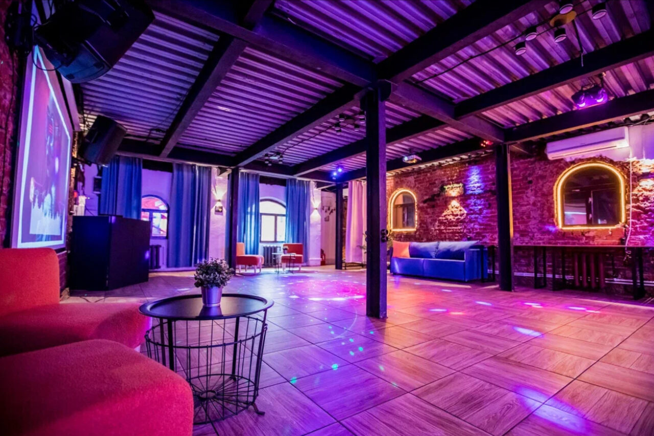 Арендовать Креативное пространство с верандой в Измайловском Кремле