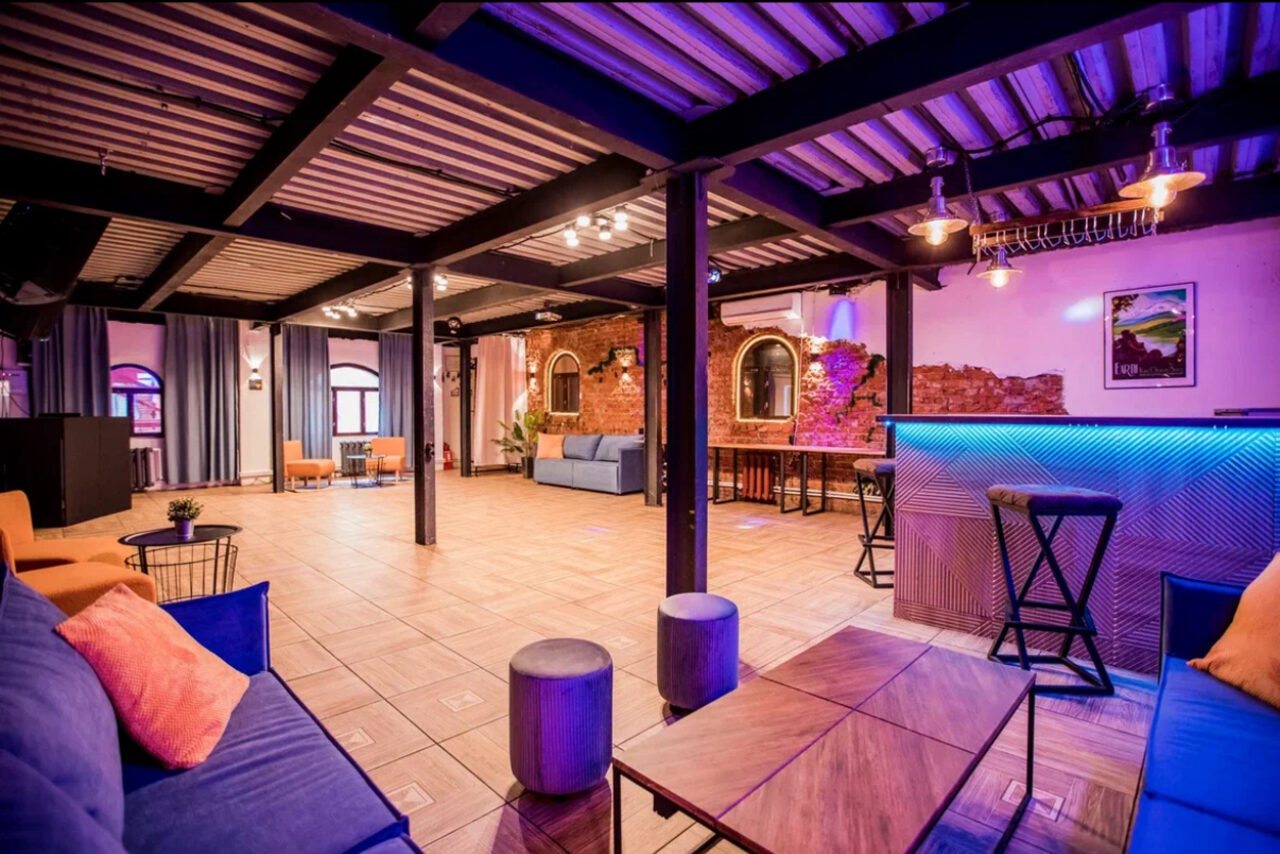 Арендовать Креативное пространство с верандой в Измайловском Кремле