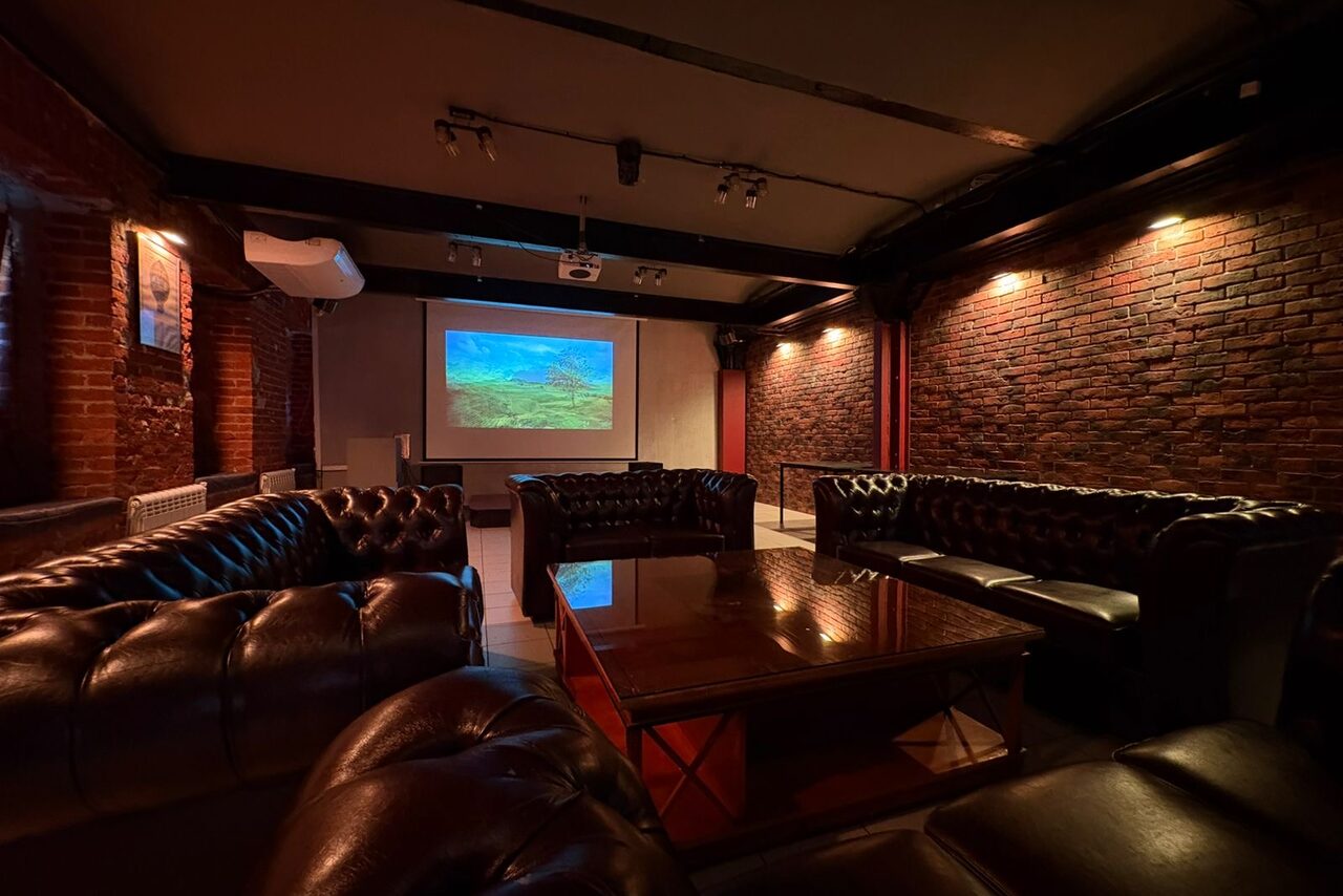 Арендовать Just Loft