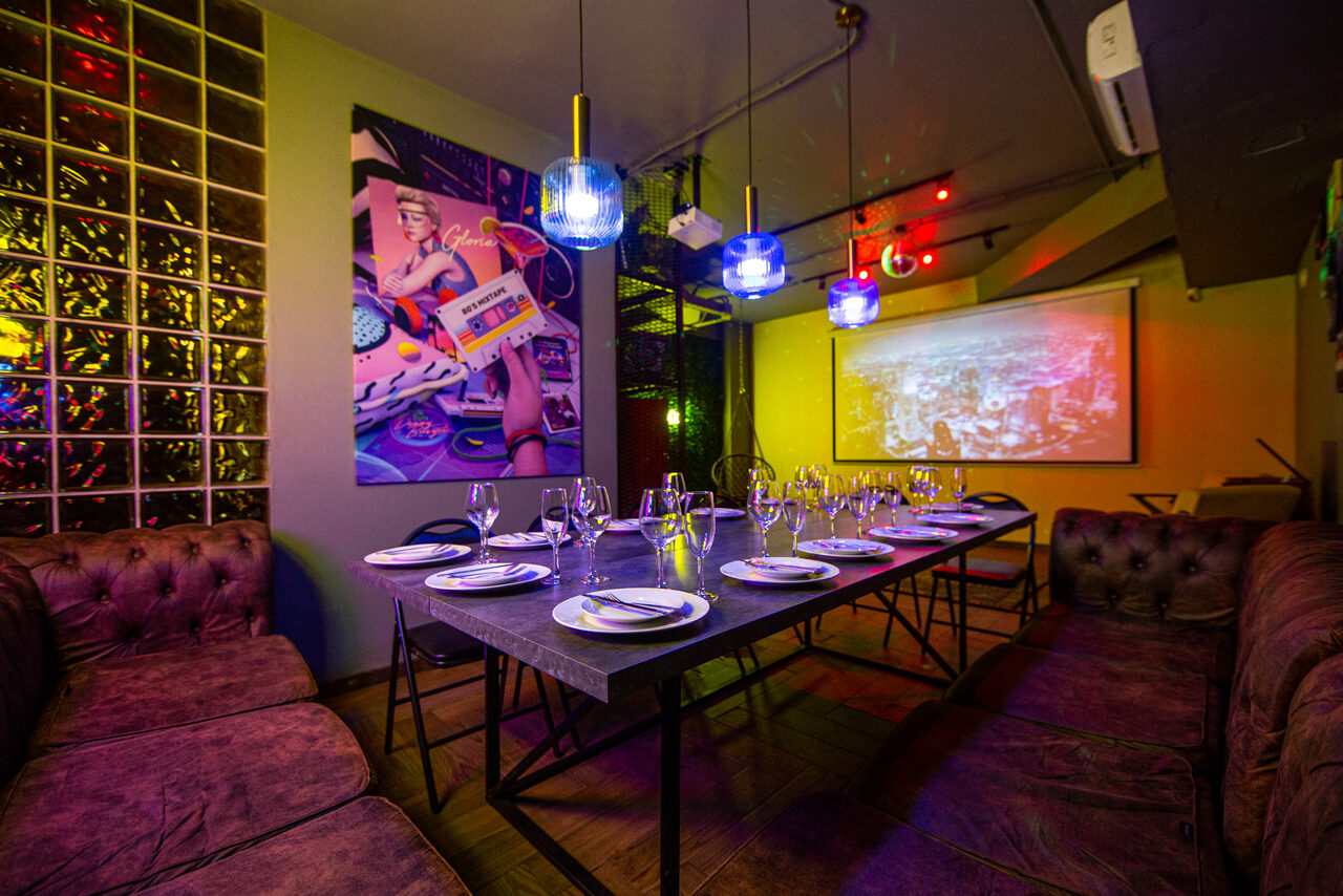 Арендовать Уютный лофт-зал