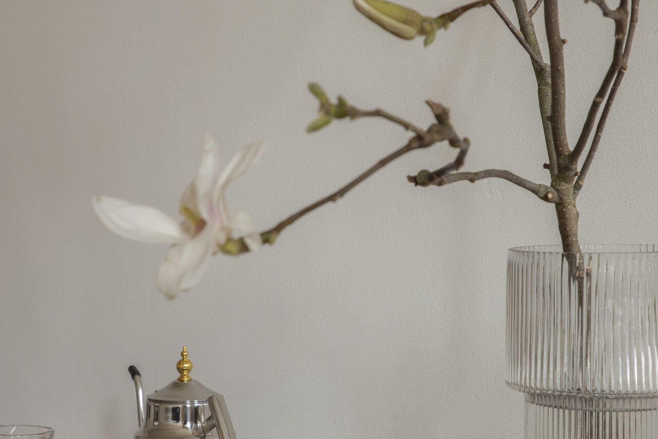 Арендовать Светлый зал с белой циклорамой и балконом