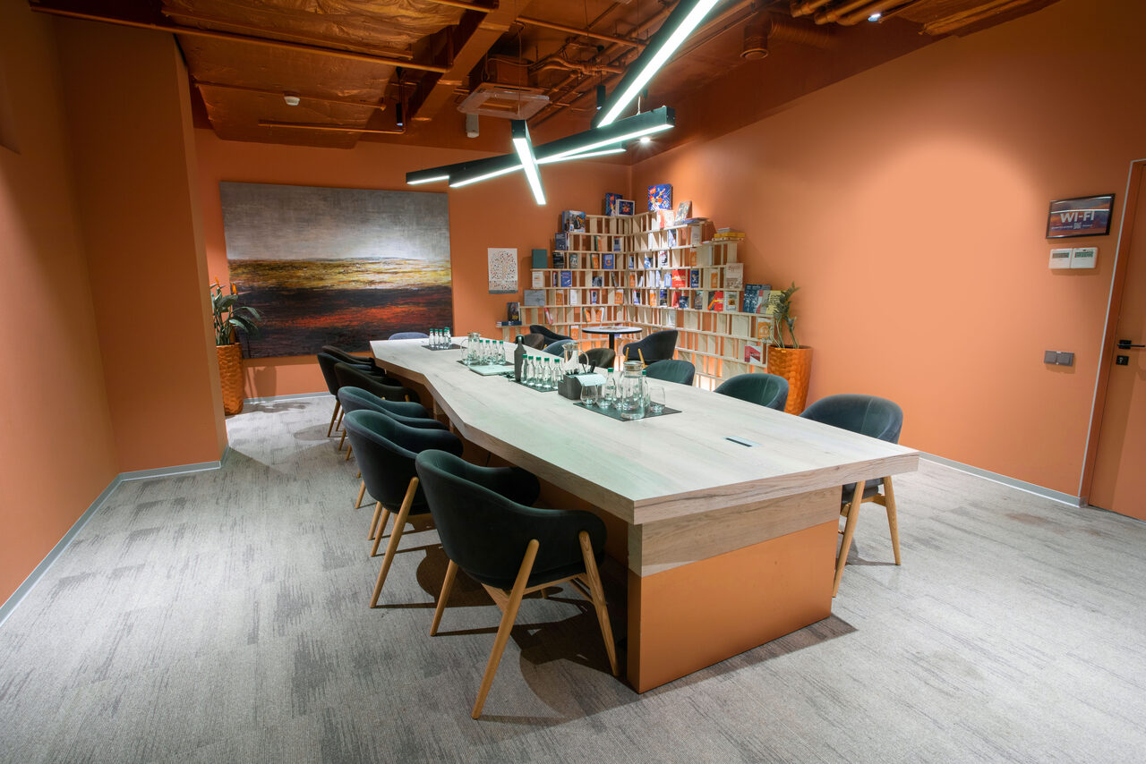 Арендовать Дом Атлантов. Лекторий