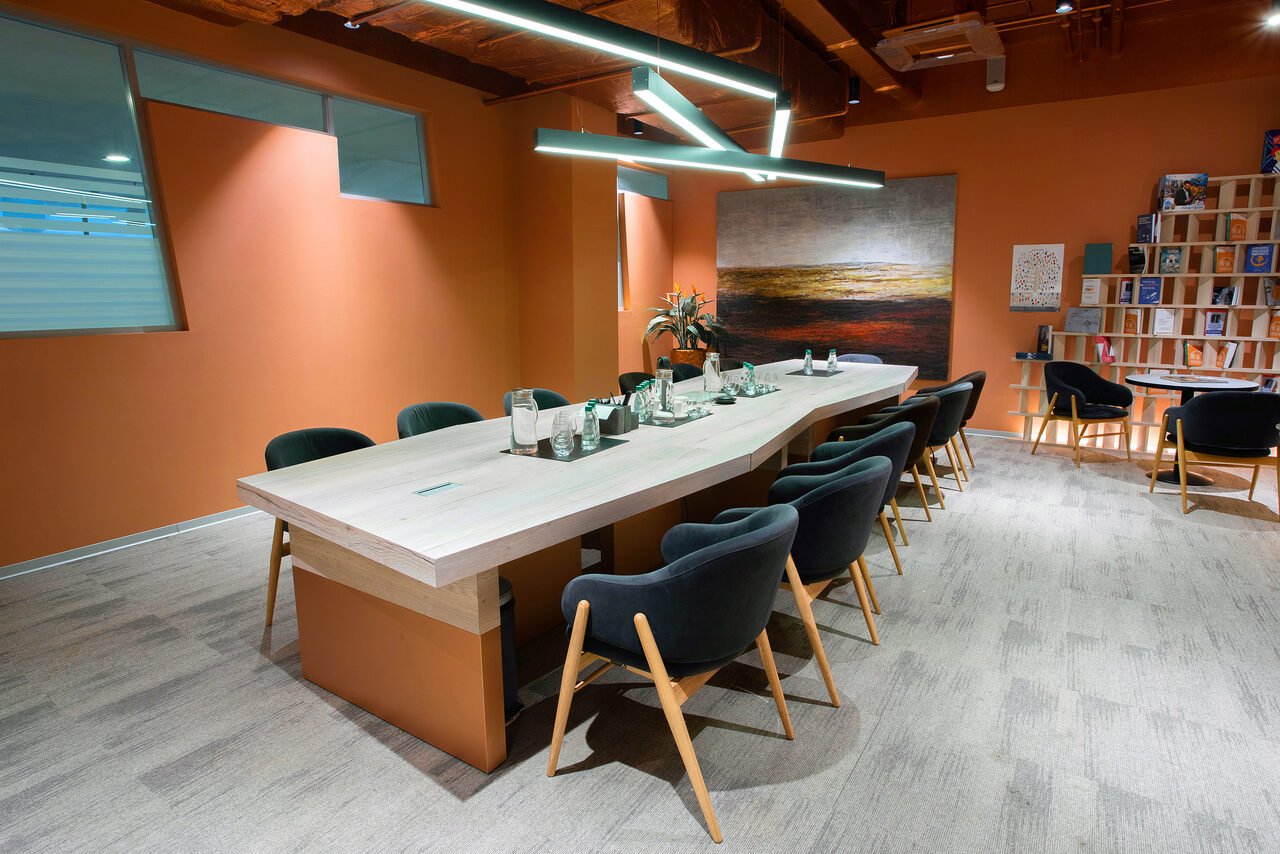 Арендовать Дом Атлантов. Лекторий