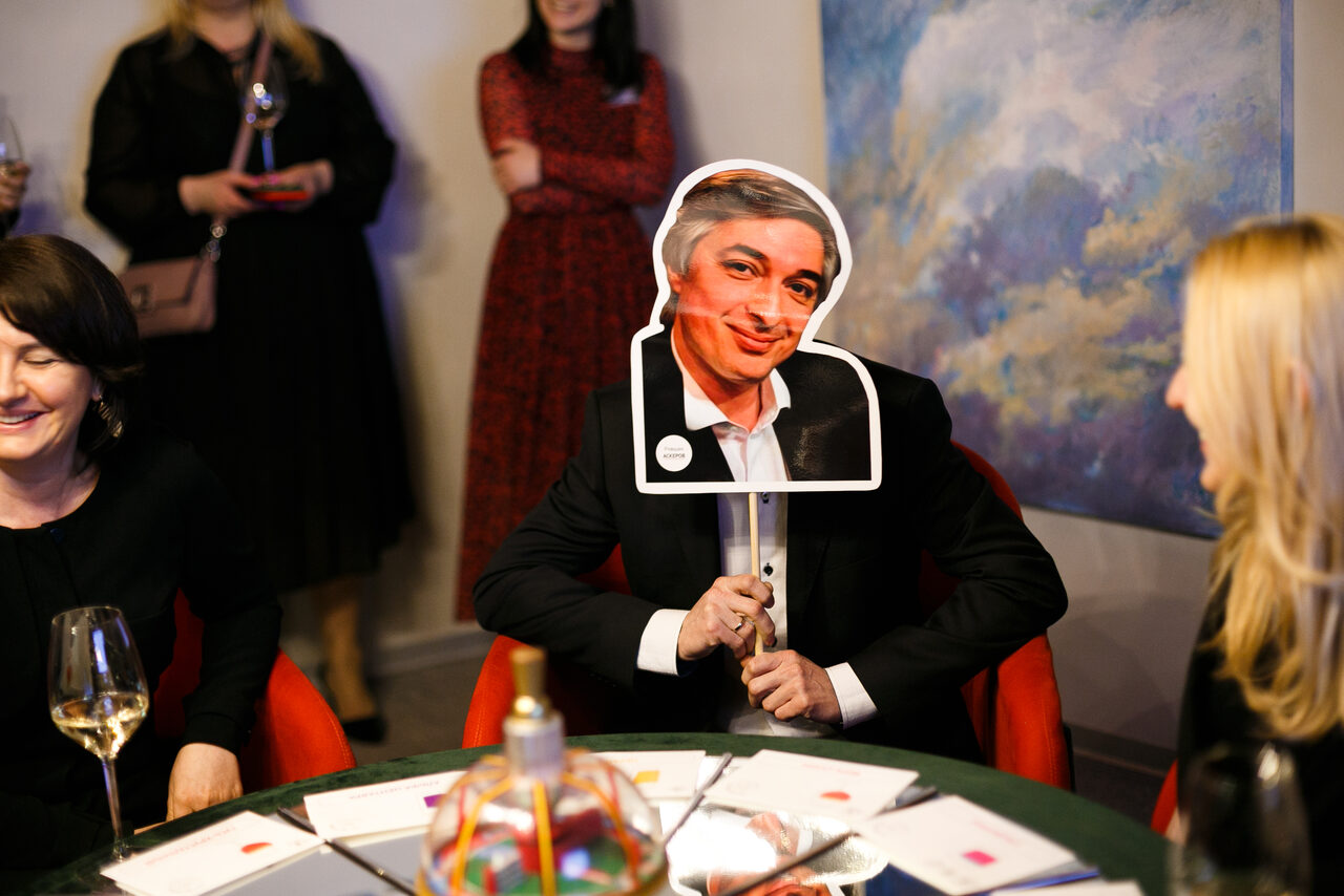 Арендовать Дом Атлантов. Переговорная