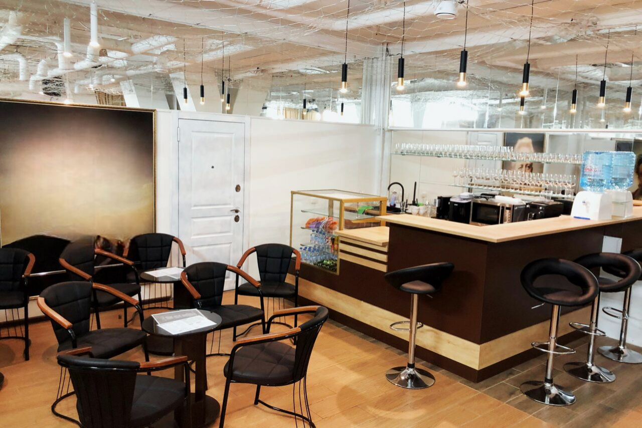 Арендовать Метрополитен. Концертный зал и караоке-бар