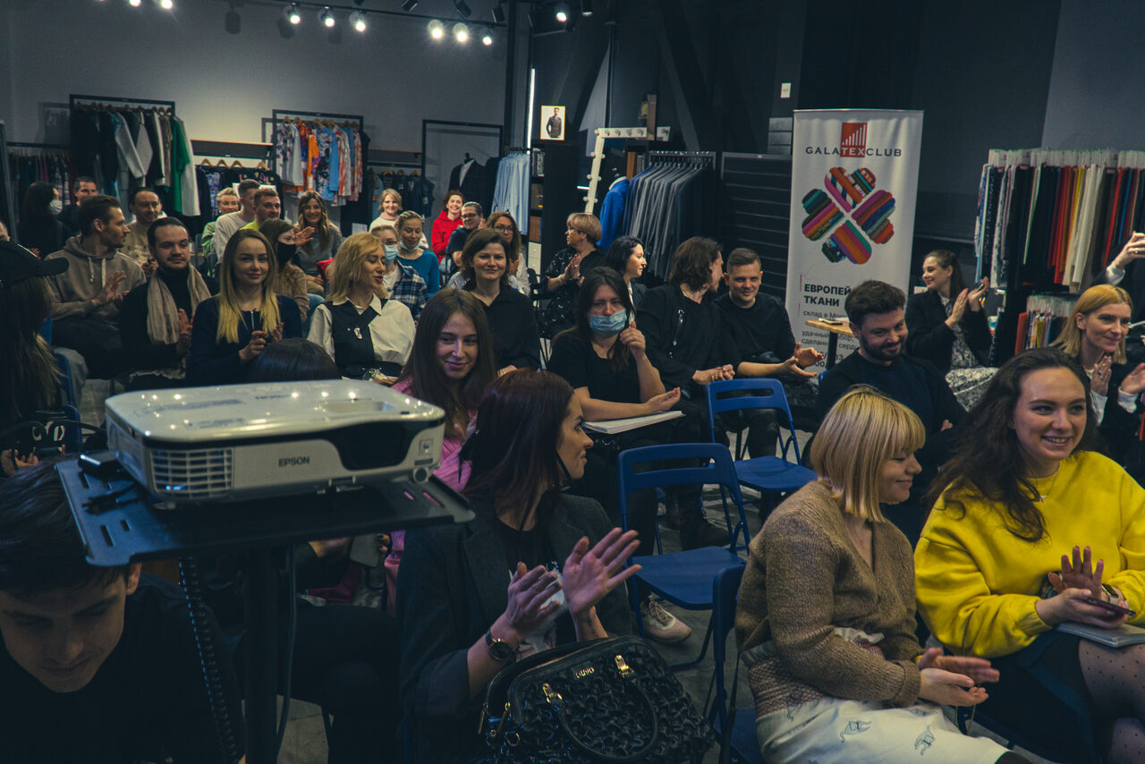 Арендовать Выставка Российских дизайнеров Пространство