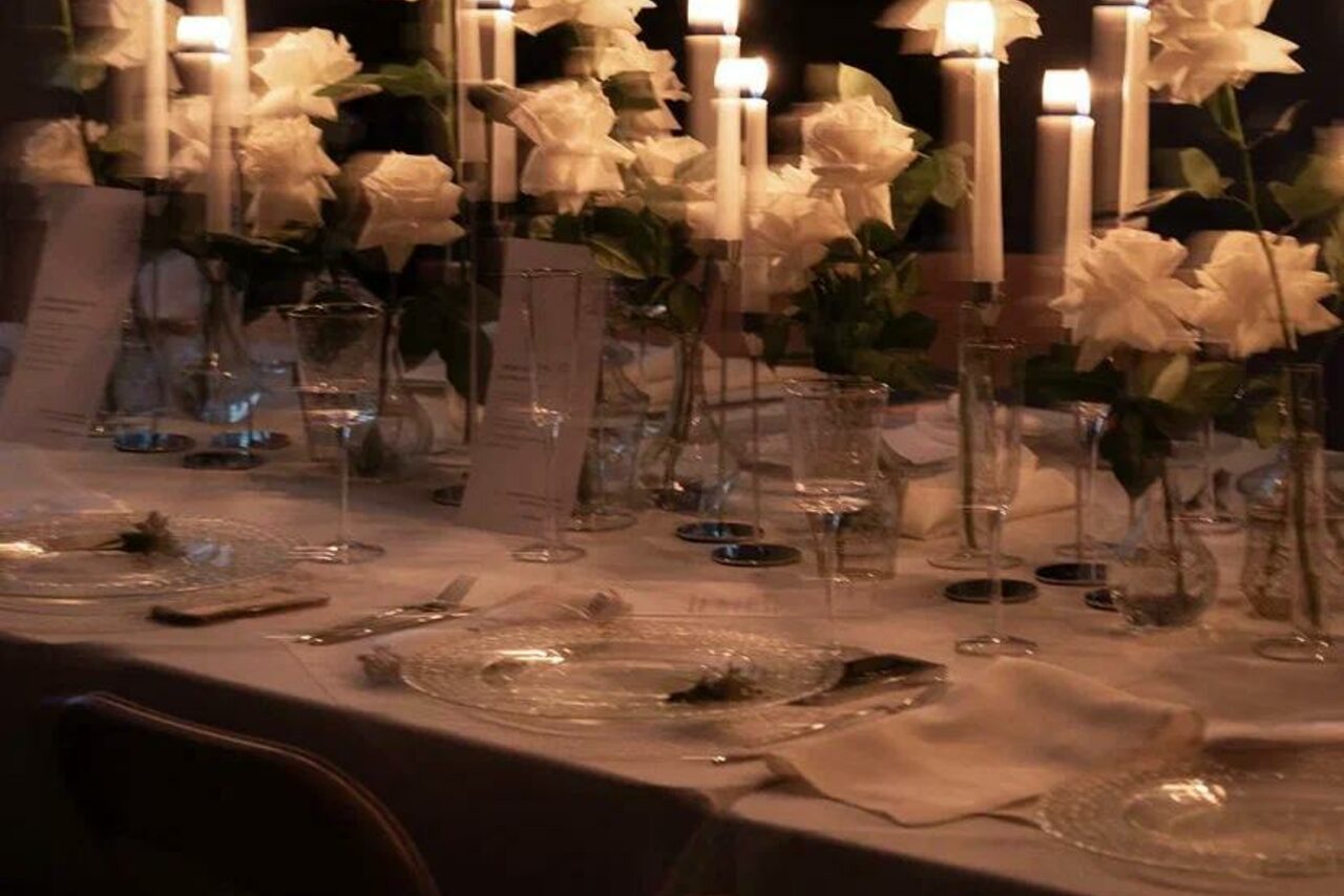 Арендовать Стилизованный лофт в сине-розовых оттенках