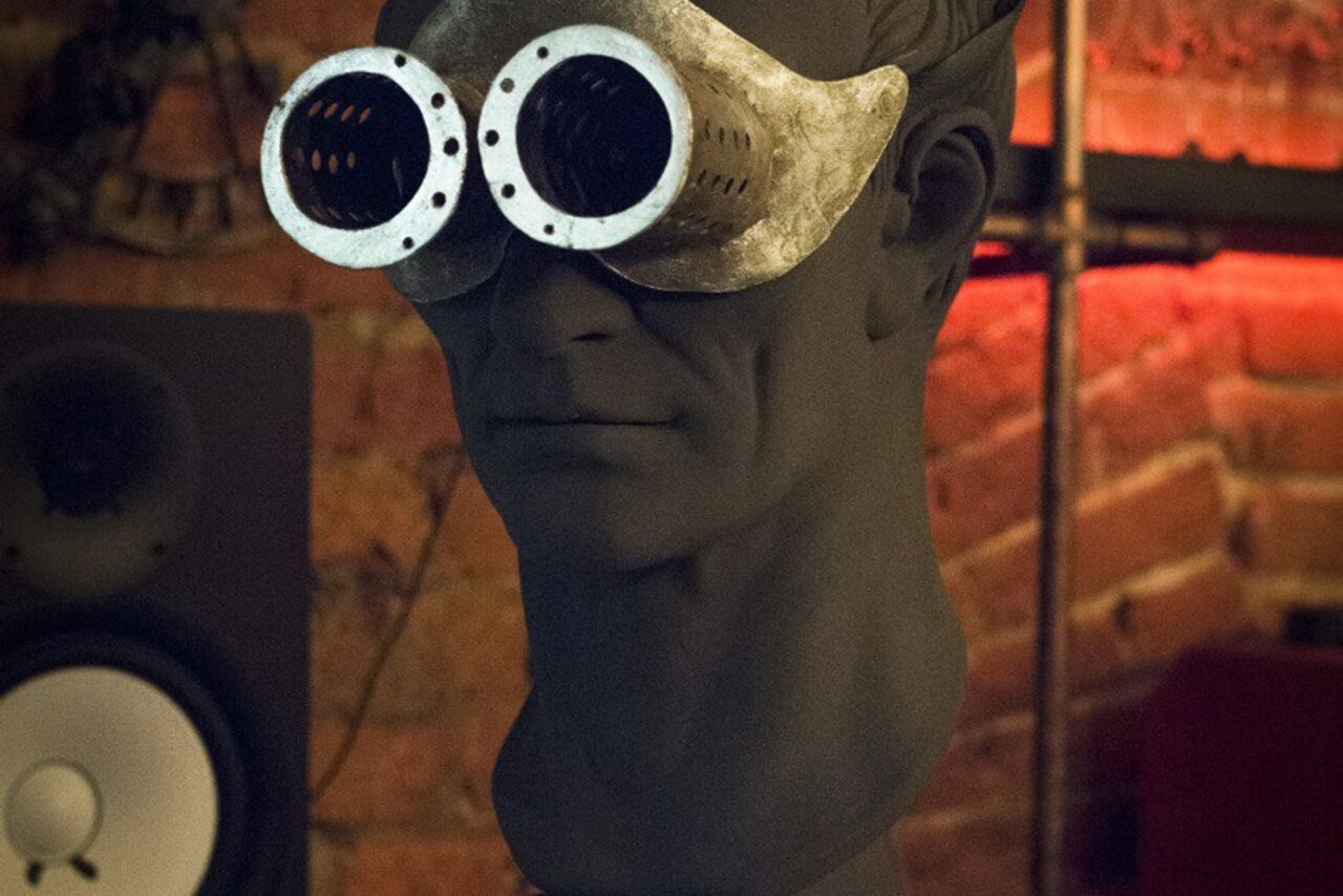 Арендовать Лофт с витражными окнами