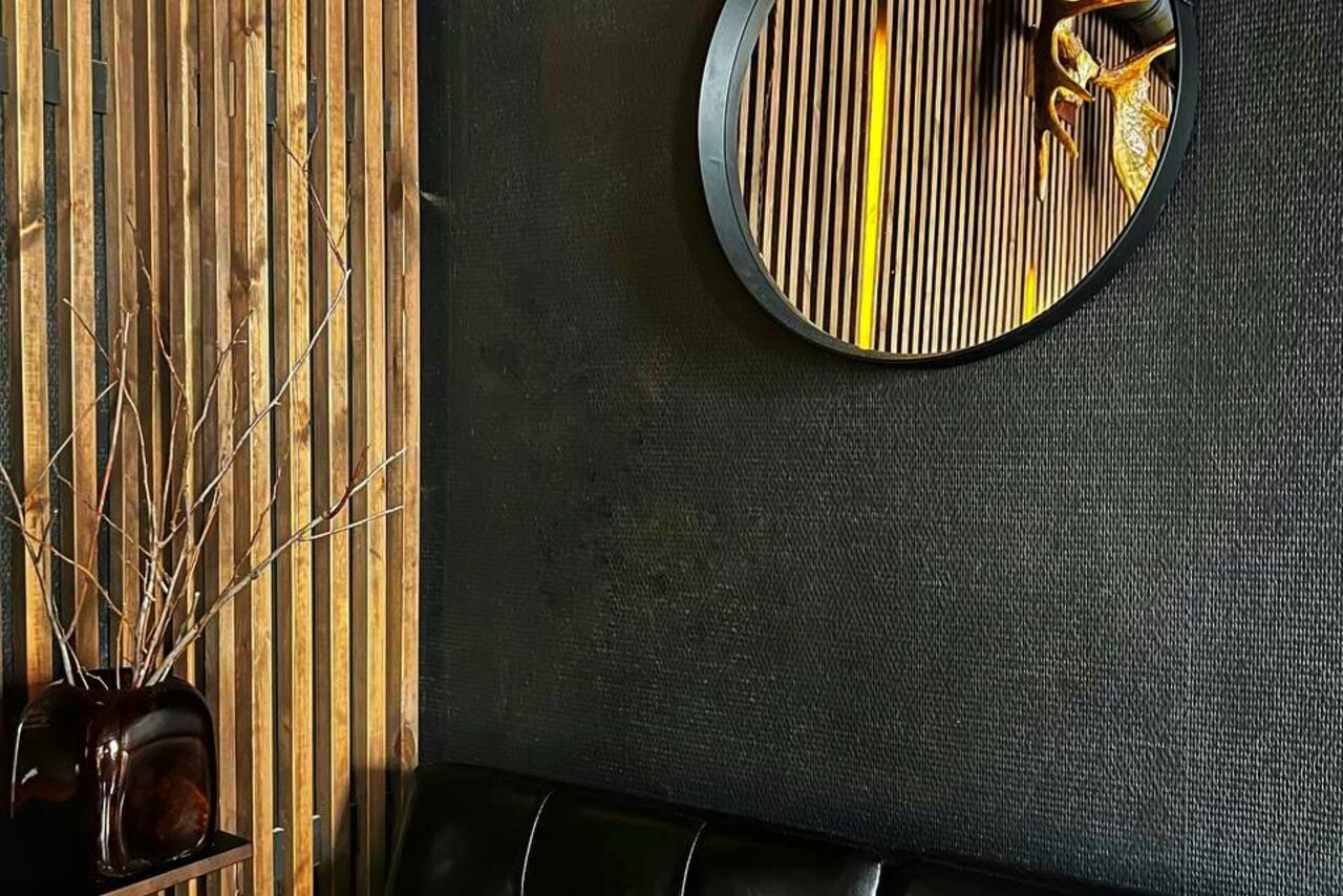 Арендовать Cosa Nostra.Kirovskiy 