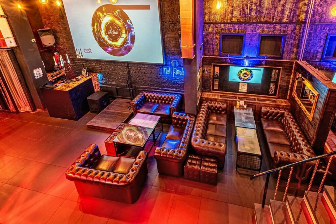 Арендовать Loft Hell Smoke