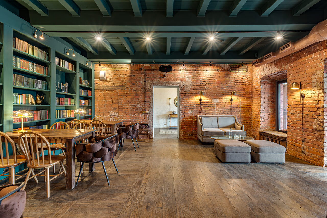 Арендовать Лофт-особняк с верандой