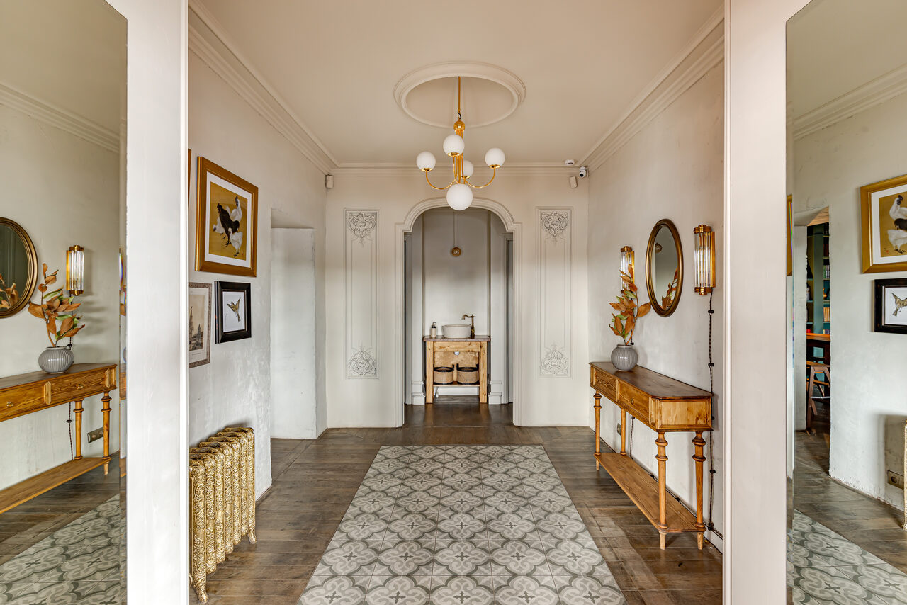 Арендовать Лофт-особняк с верандой