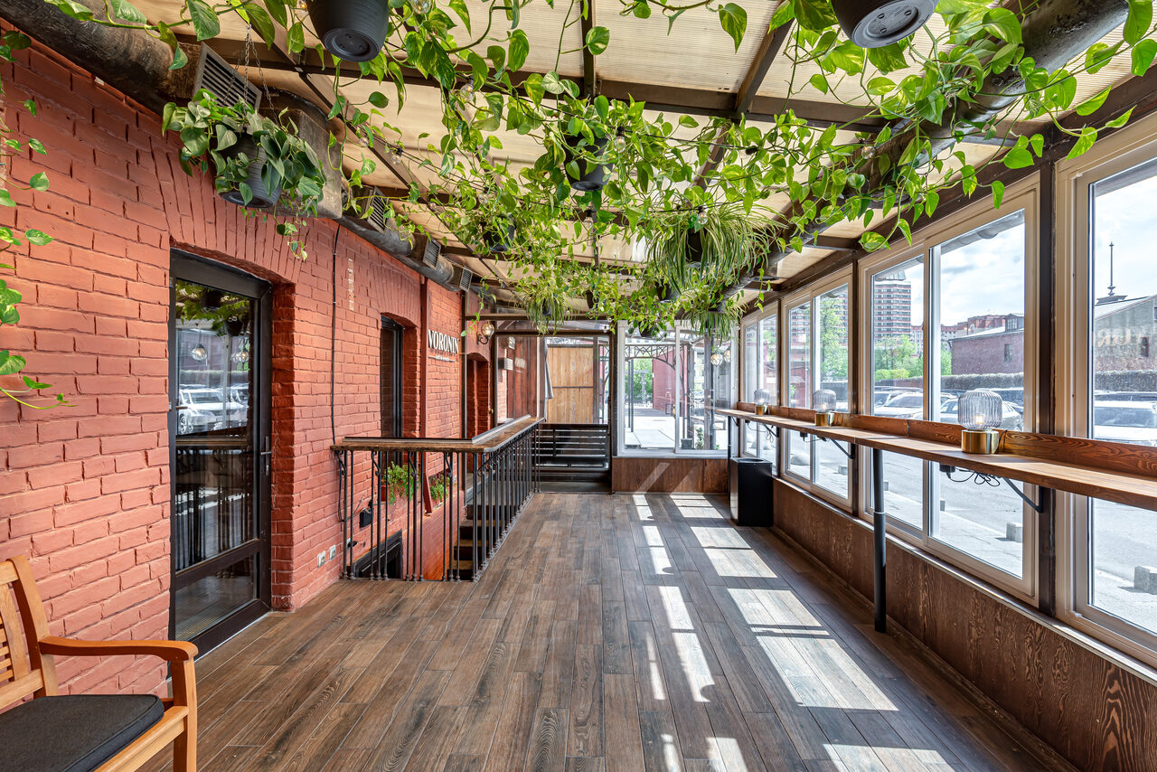 Арендовать Лофт-особняк с верандой