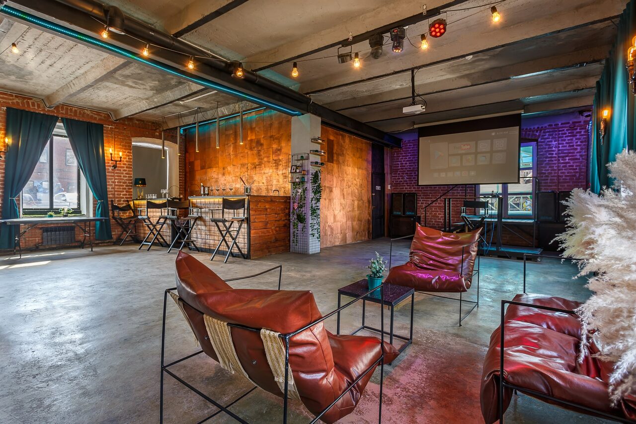 Арендовать Медный премиальный лофт с летней верандой