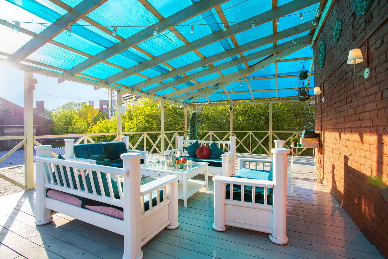 Арендовать Медный премиальный лофт с летней верандой