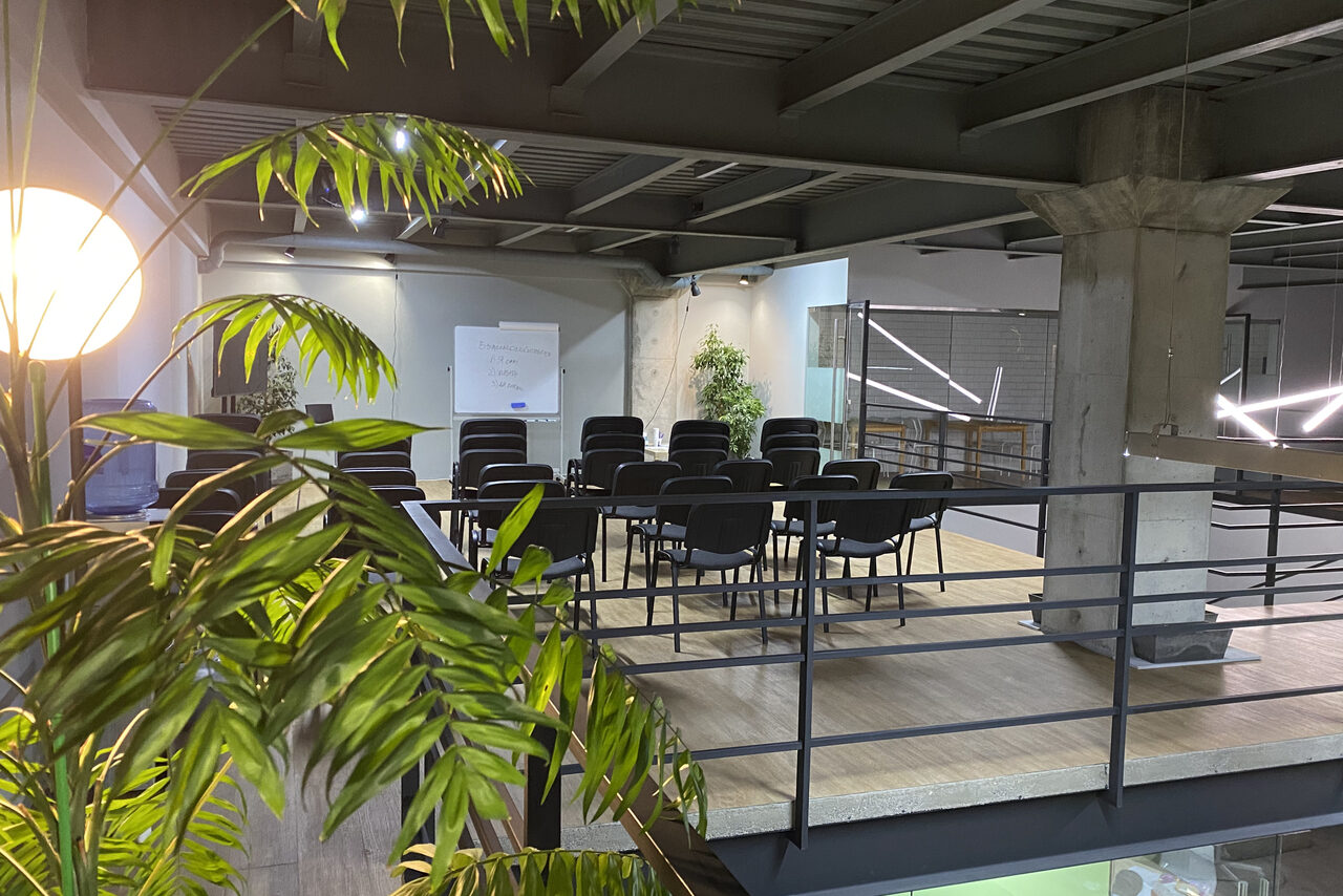 Арендовать Укомплектованный лекторий