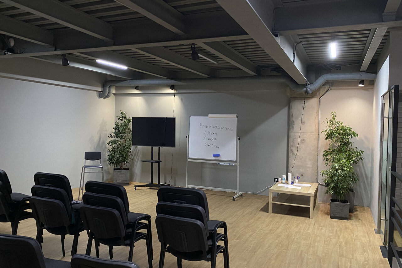 Арендовать Укомплектованный лекторий