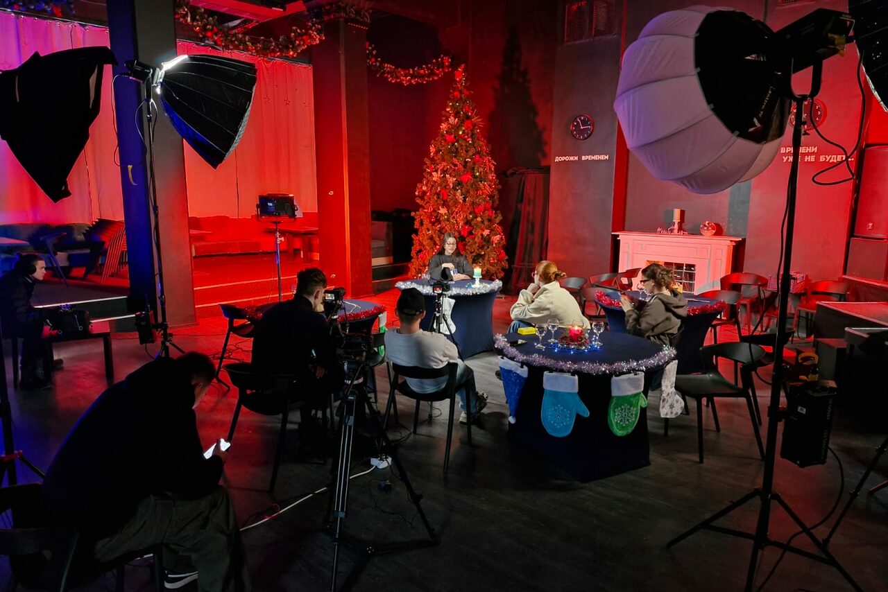 Арендовать Концертная площадка с панорамными окнами