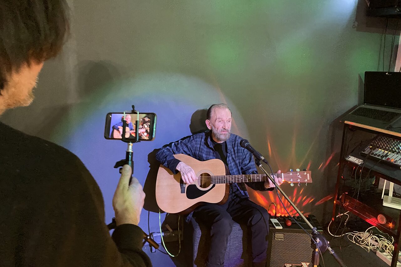 Арендовать Музыкальный лофт на Тульской