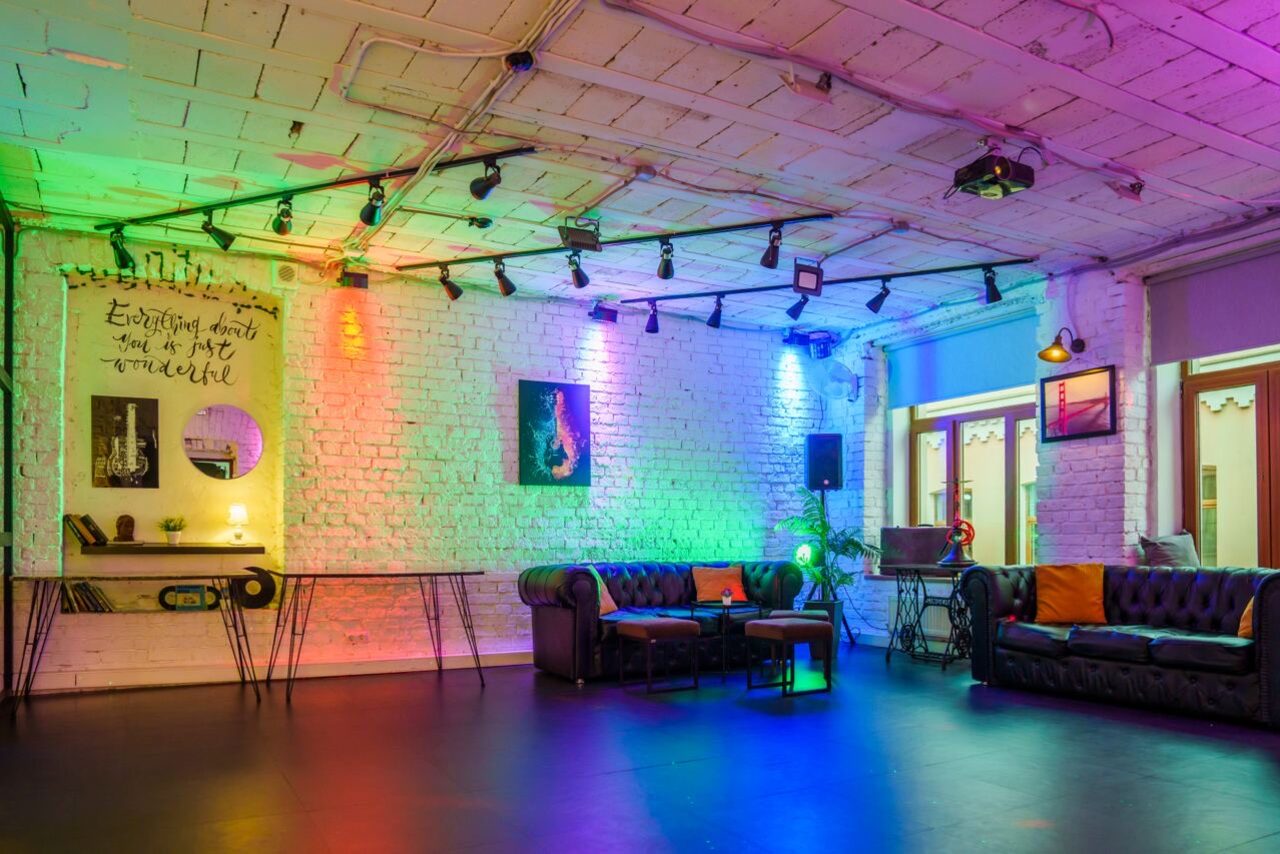 Арендовать Стильная площадка в центре