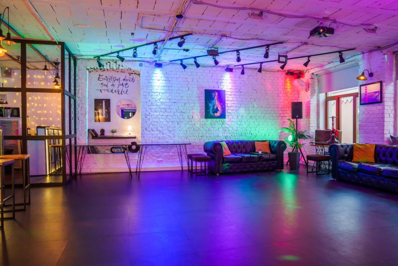 Арендовать Стильная площадка в центре